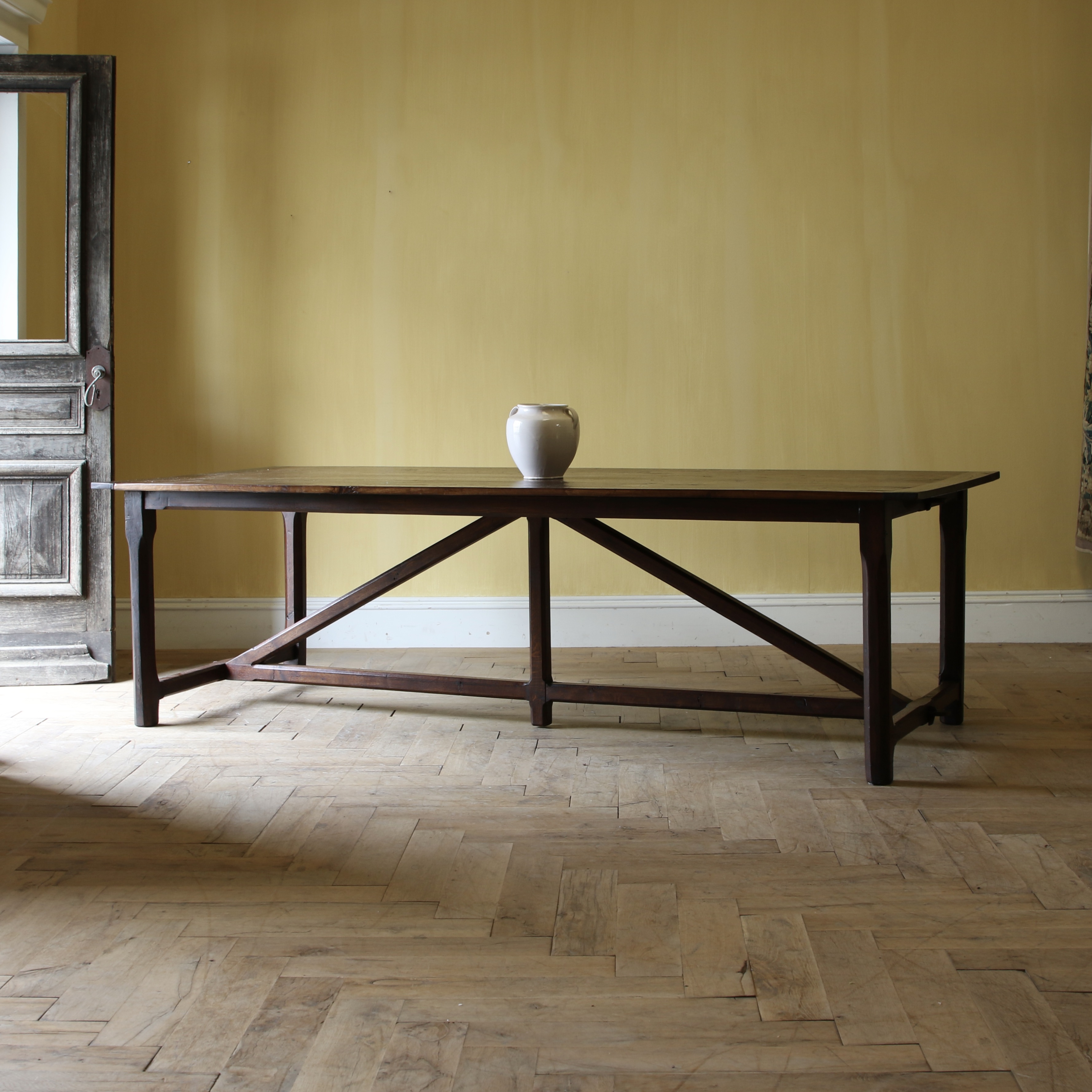 156-04 - Orangery Dining Table